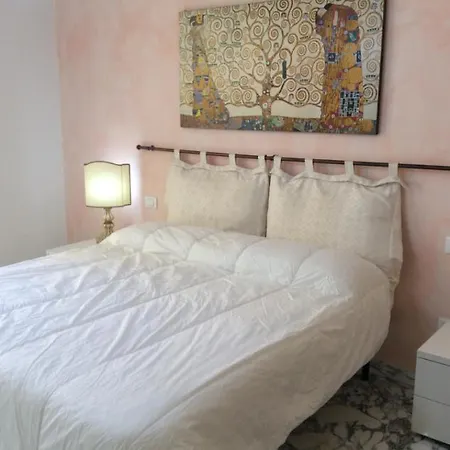Apartment Leonardo Al Duomo - Bufalini Florence