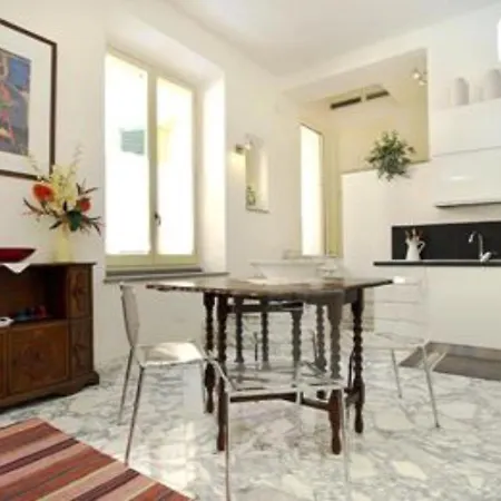 Leonardo Al Duomo - Bufalini * Florença